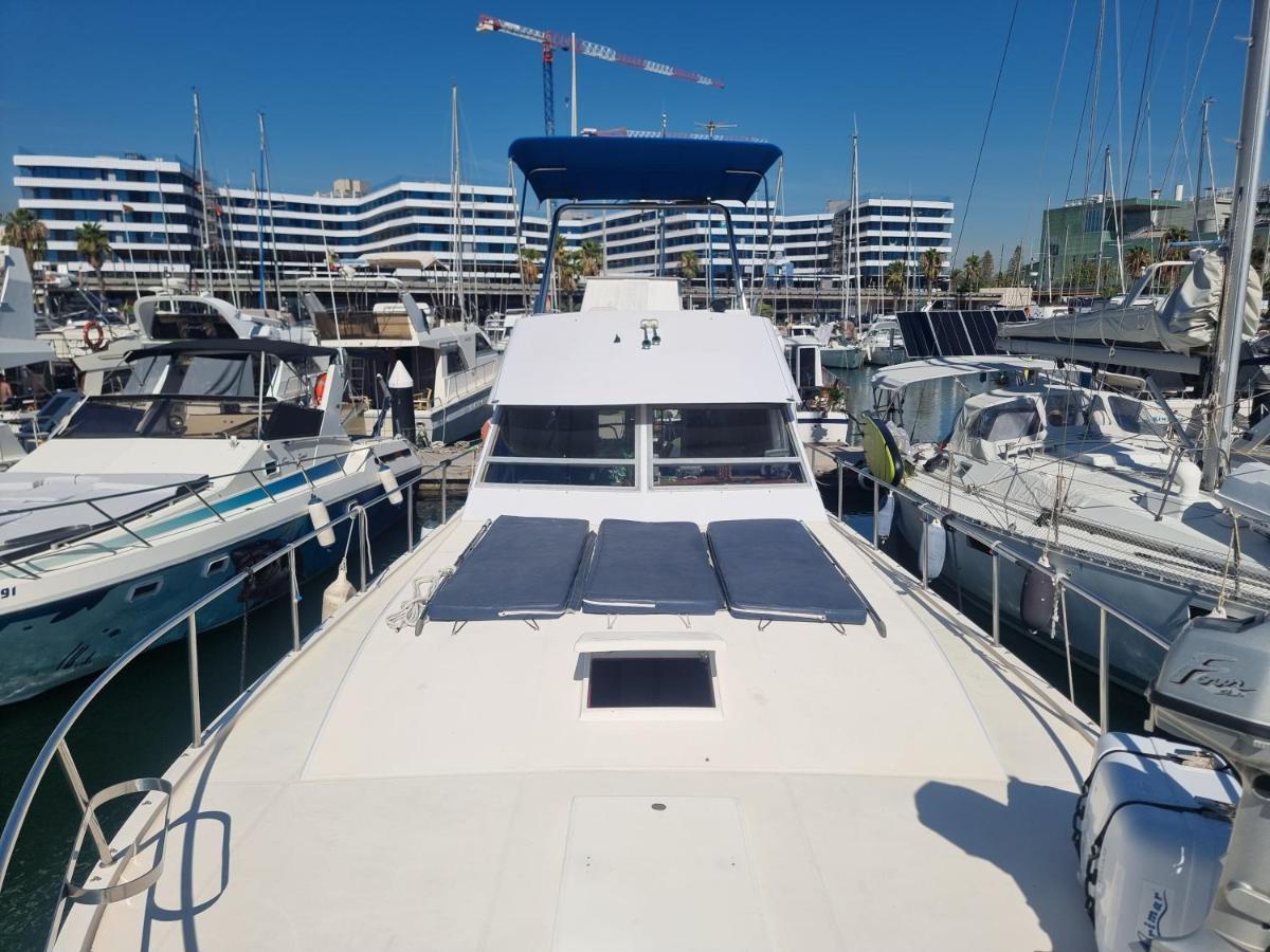 Hotel Beautiful And Comfy Boat In Barcelona With Boat Tour Option Zewnętrze zdjęcie