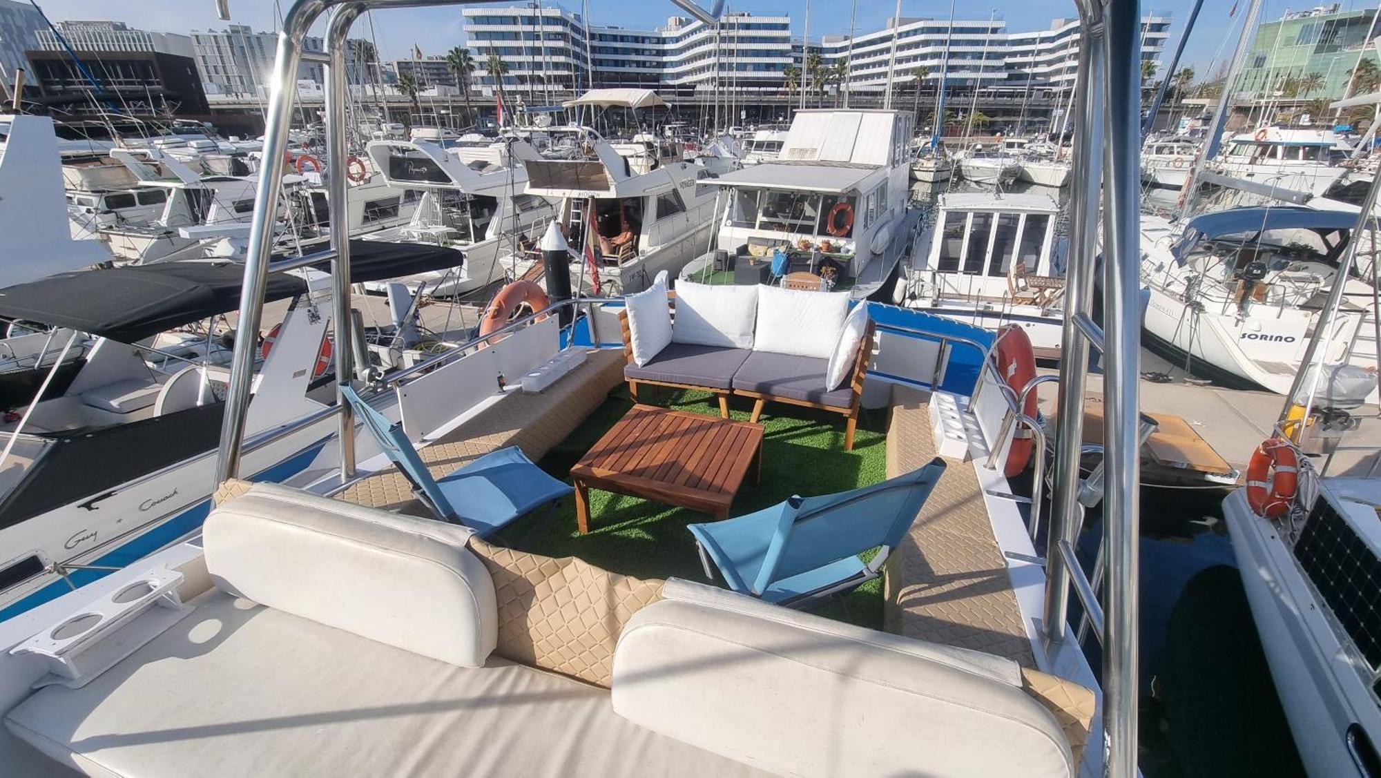 Hotel Beautiful And Comfy Boat In Barcelona With Boat Tour Option Zewnętrze zdjęcie