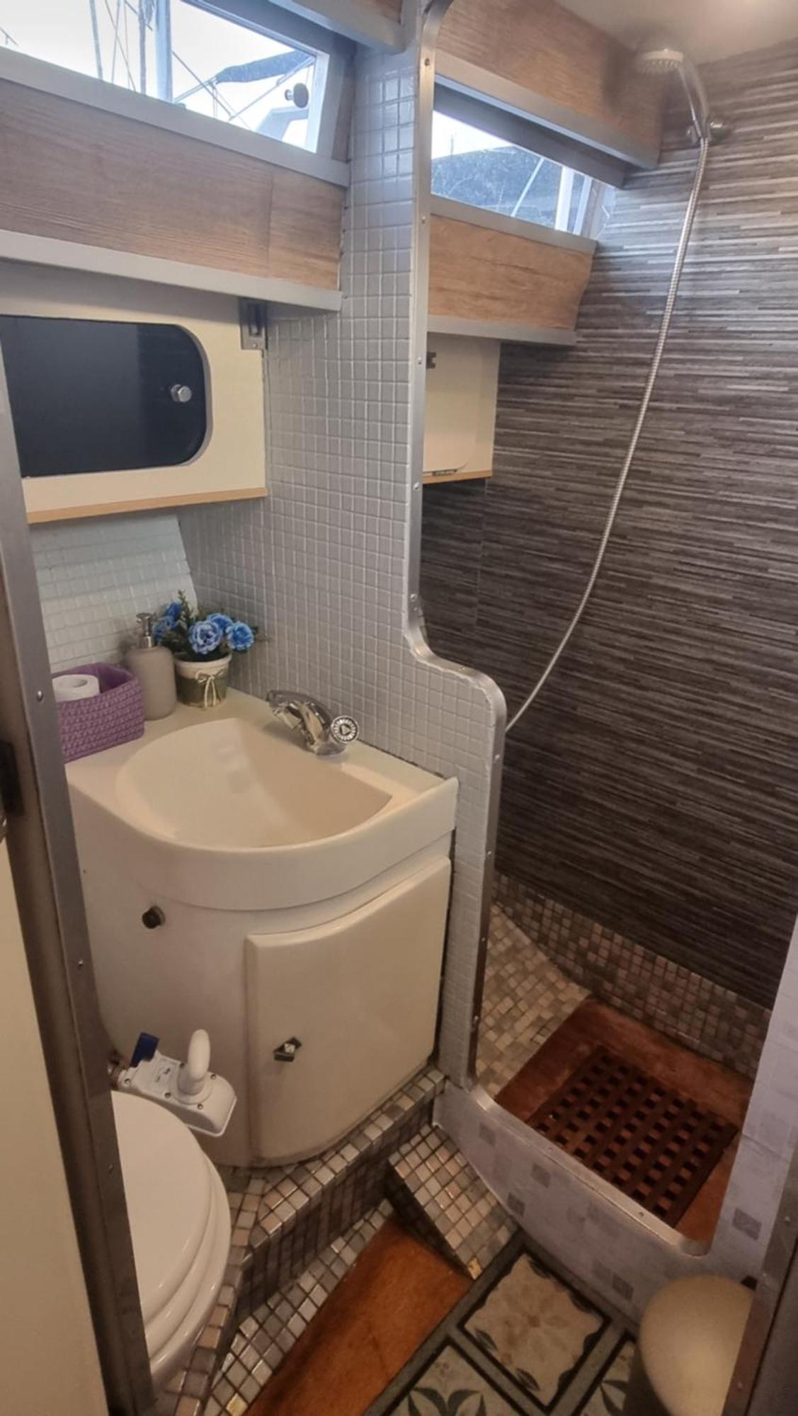 Hotel Beautiful And Comfy Boat In Barcelona With Boat Tour Option Zewnętrze zdjęcie